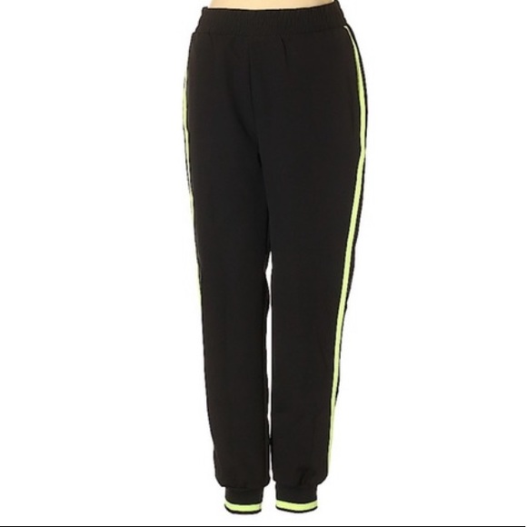 Zara joggers + cami - Picture 5 of 5